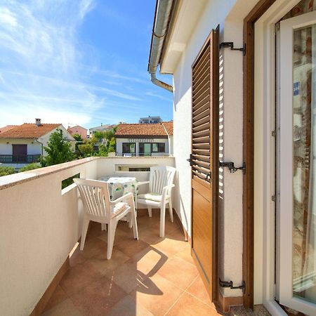 Apartments Rose Veglia Exterior foto