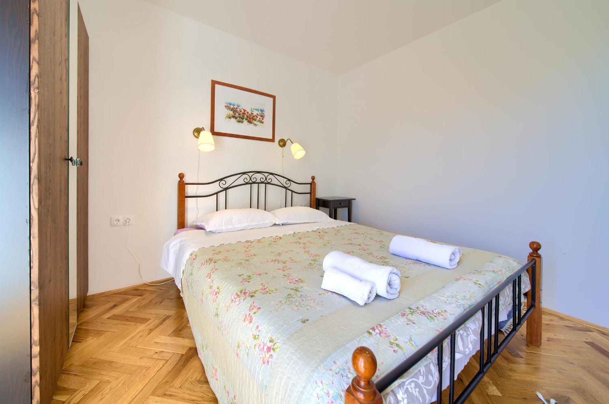 Apartments Rose Veglia Exterior foto